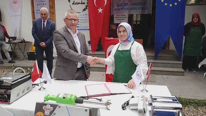 Ayyeg- Der’den Kadın Girişimcilere Destek