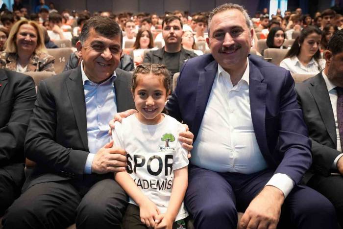 Satrançta Avrupa Şampiyonu Oldu