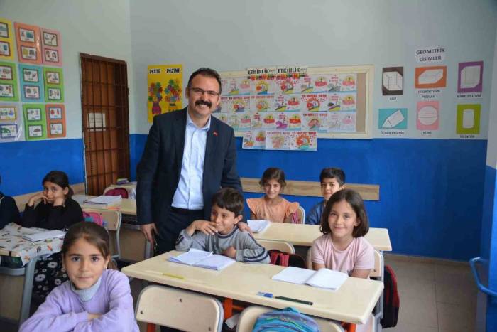 Kaymakam Ateş Öğrencilerle Bir Araya Geldi