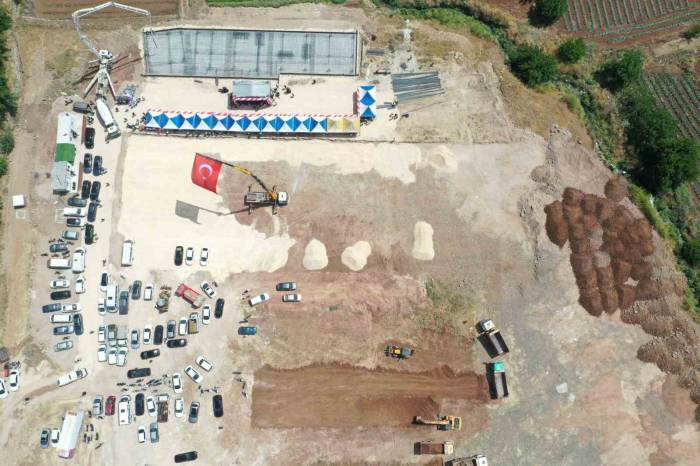 Kilis’te 60 Yıl Sonra Yeni Sebze Halinin Temeli Atıldı