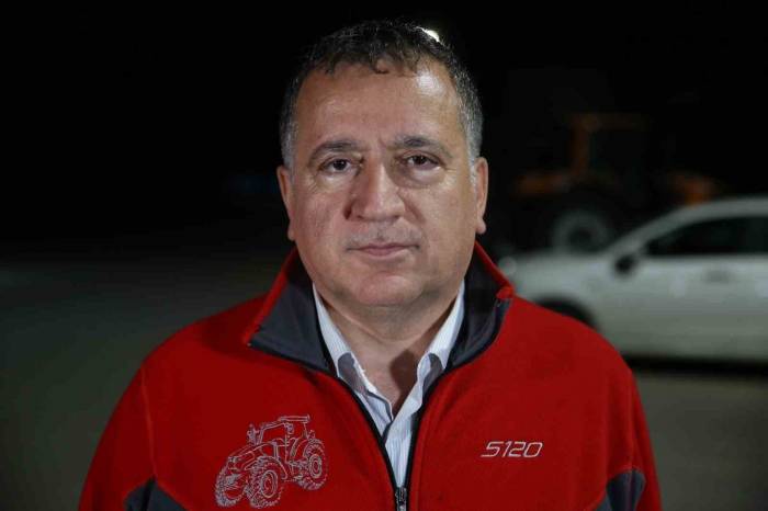 Yangınla Alakalı Traktör Fabrikası Yönetim Kurulu Üyesinden Açıklama