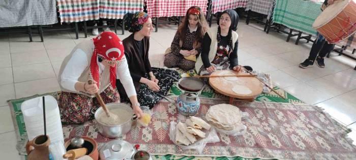 Yöresel Lezzetler Yarışması’nda Renkli Anlar