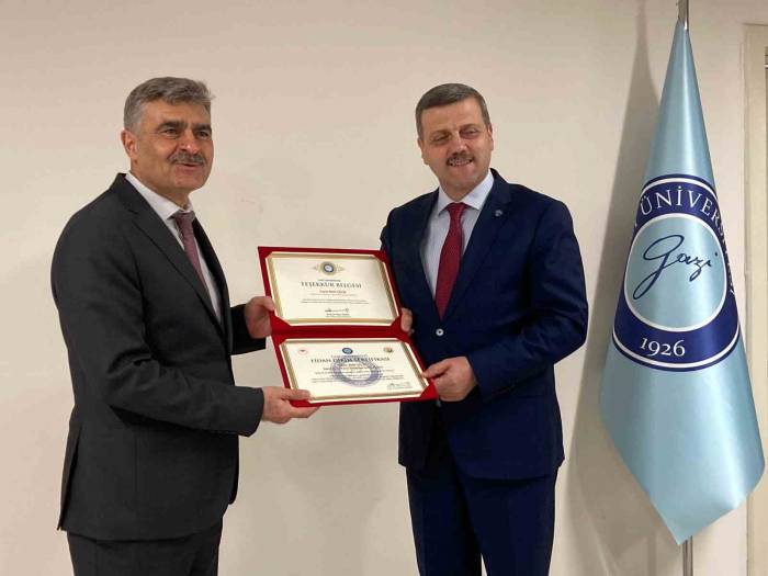 Gazi Üniversitesi’nde Temel Ve Mühendislik Bilimleri Araştırma Laboratuvarı Açıldı