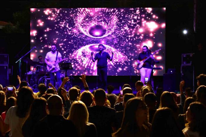 Balçova’da Gençler Narkoz İle Coştu