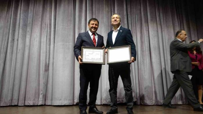 Isparta Milletvekilleri Mazbatalarını Aldı