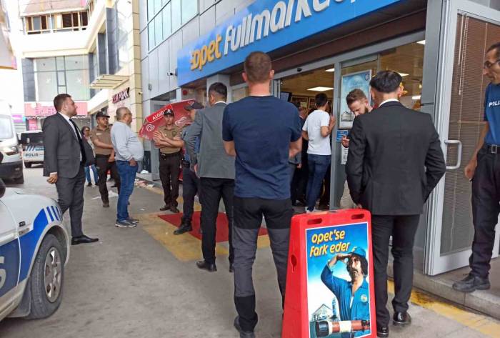 Ankara’da Düğün Konvoyu Kavgası: 5 Yaralı