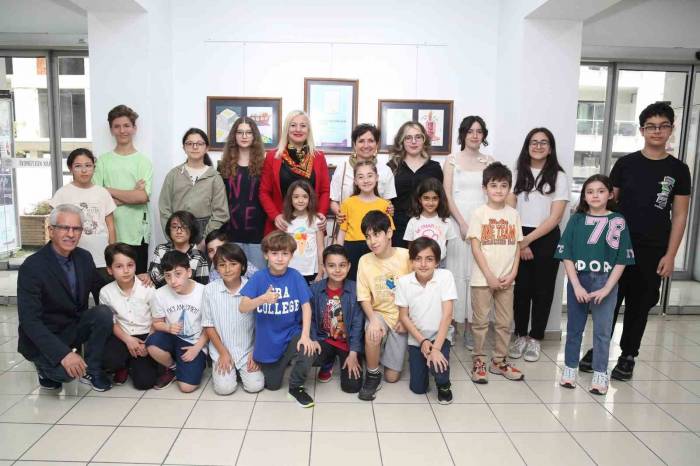 Nilüfer’de Küçüklerden Mesaj Dolu Çizgiler