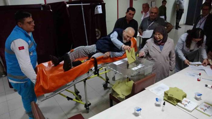 Sedye İle Oyunu Kullandı