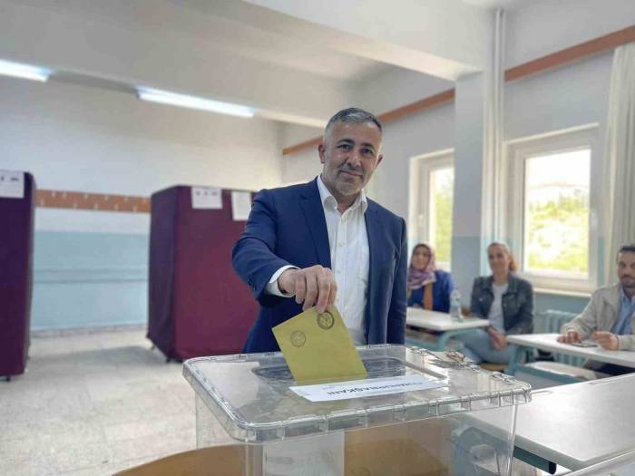 Başkan Yıldırım Herkesi Sandığa Davet Etti