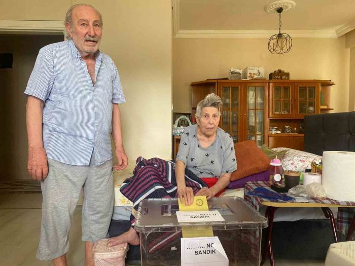 Sandık Ayaklarına Gitti
