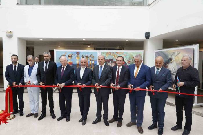 “azerbaycan Bağımsızlık Günü Sergisi” Ziyaretçilere Kapılarını Açtı