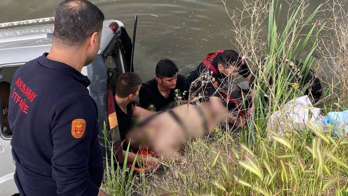 Aksaray’da Araç Kanala Düştü: 1 Ölü, 1 Yaralı