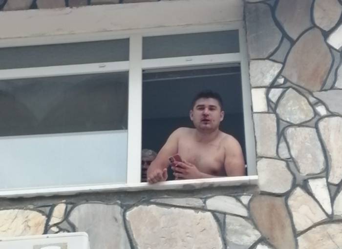 Antalya Büyükşehir Belediyesi Çalışanının "oy Kullanmadığı Ve Fotoğrafla Belgelemediği İçin Darbedildiği" İddiası