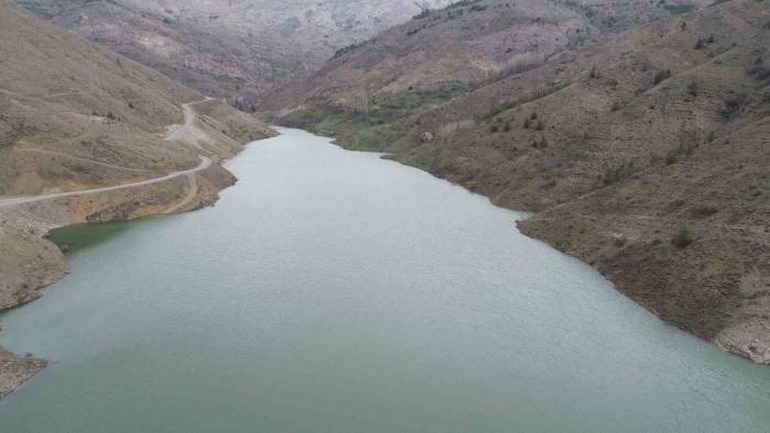 Bahçecik Barajı Tam Doluluğa Ulaştı