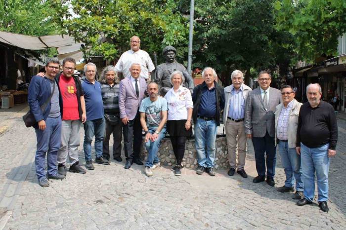 Yarım Asırlık Dernek Gönüllü Ordusuyla Aydın’ın Hafızası İçin Çalışıyor