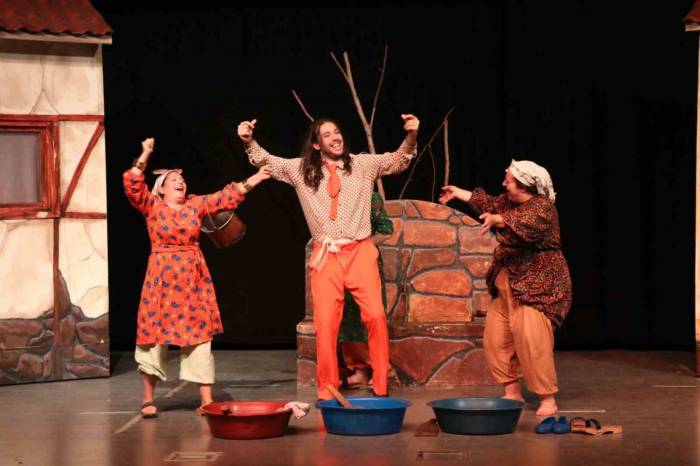 Denizli’de 35. Uluslararası Tiyatro Festivali Başlıyor