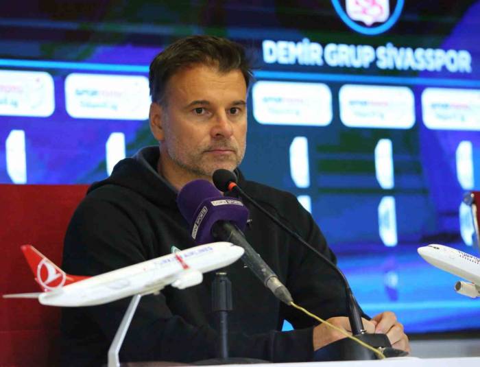 Aleksandar Stanojevic: “sivasspor’u Kutluyorum”