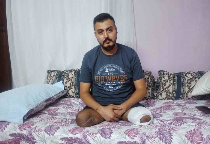 Depremin Acı Hikayesi: Eşi, İki Çocuğu Ve İki Bacağını Kaybetti