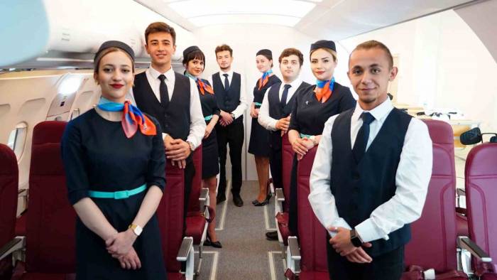Kto Karataylı Kabin Memuru Adayları, Uygulamalı Mock-up Eğitimi İle Gerçek Uçuşa Hazırlanıyor