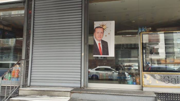 Sultangazi’de Fırıncı "reis" Diye Bağıran Çocuğa Hakaret Etmişti: Dükkanı Mühürlendi