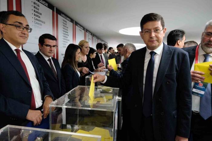 Başkan Özcan, Türkiye Belediyeler Birliği Yönetimine Girdi