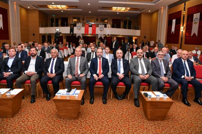 Başkan Orhan Ekb Daimi Encümen Üyeliği Görevine Yeniden Seçildi