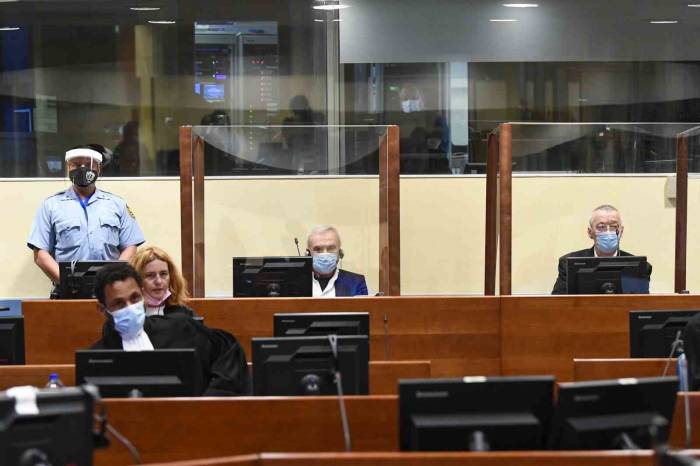 Milosevic’in İstihbarat Şeflerine 15’er Yıl Hapis