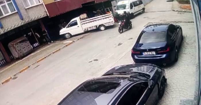 Tuzla’da Evinin Önünde Silahlı Saldırıya Uğradı