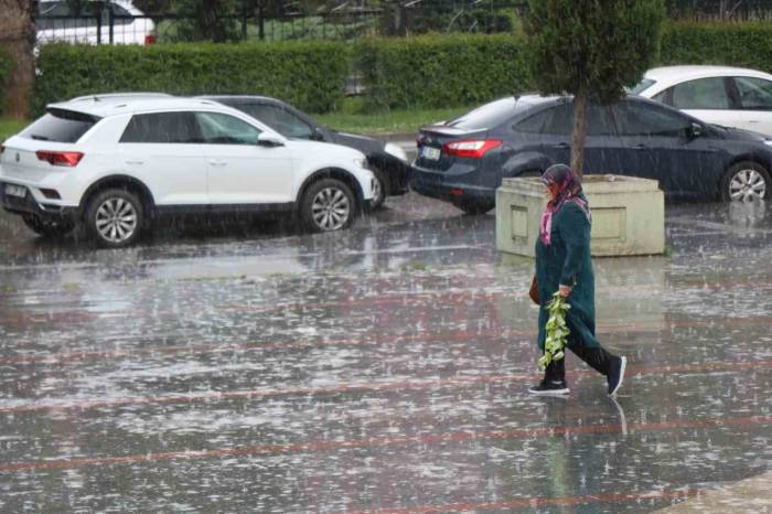 Samsun’a 44,6 Kilo Yağış Düştü, Sağanağın Devam Etmesi Bekleniyor