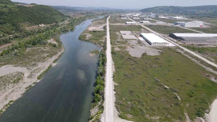 Bafra Osb’nin 5,5 Kilometrelik Beton Yolu Tamam