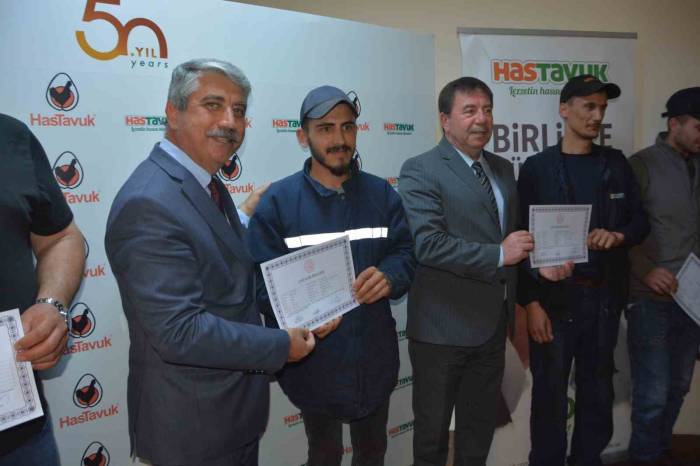 Hastavuk Personeli Eğitim İle Ustalık Belgesi Aldı