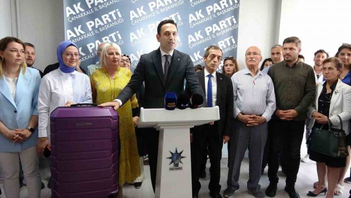 Ak Parti İl Başkanı’ndan Chp’li Belediye Başkanı’na ‘mor Bavullu’ Gönderme