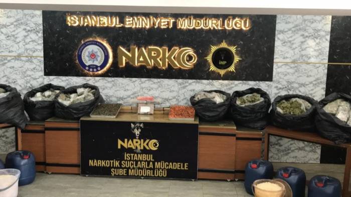 İstanbul’da Zehir Tacirlerine Operasyon: 343 Kilo Uyuşturucu Madde Ele Geçirildi