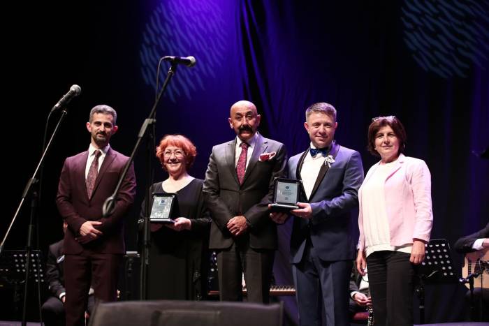 Tkm’de Sanat Müziği Konseri