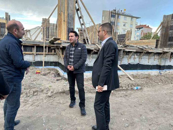 Kağızman Hükümet Konağı’nın Yapımı Devam Ediyor