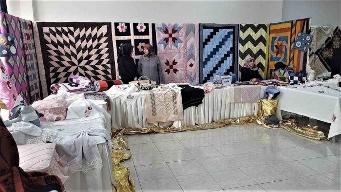 Halk Eğitim Merkezlerindeki Kurslarda Yapılan Çalışmalar Sergilendi