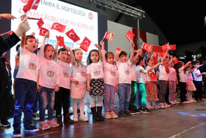 Kur’an Kursu Öğrencileri, ’10. Yıl Şenliği’nde Buluştu