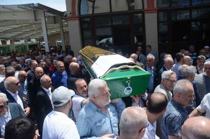 Ak Parti İl Başkanı Tever’in Kuzen Acısı
