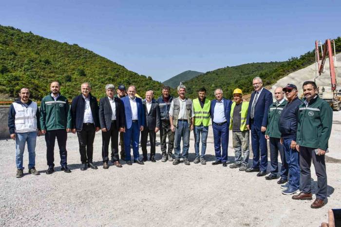 Karacabeylilerin 50 Yıllık Rüyası Gölecik Barajında Çalışmalar Sürüyor