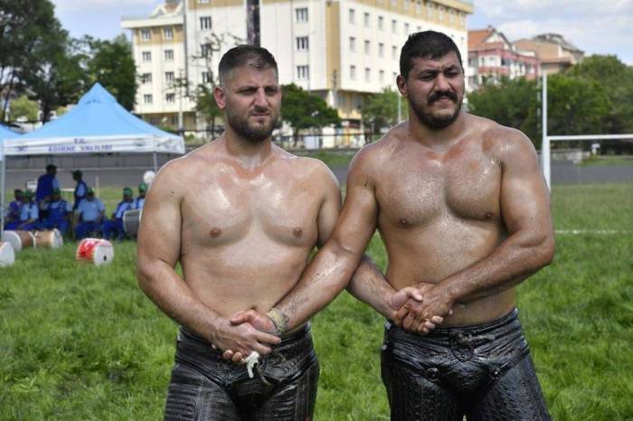 Edirne’de Başpehlivan Nedim Gürel Oldu