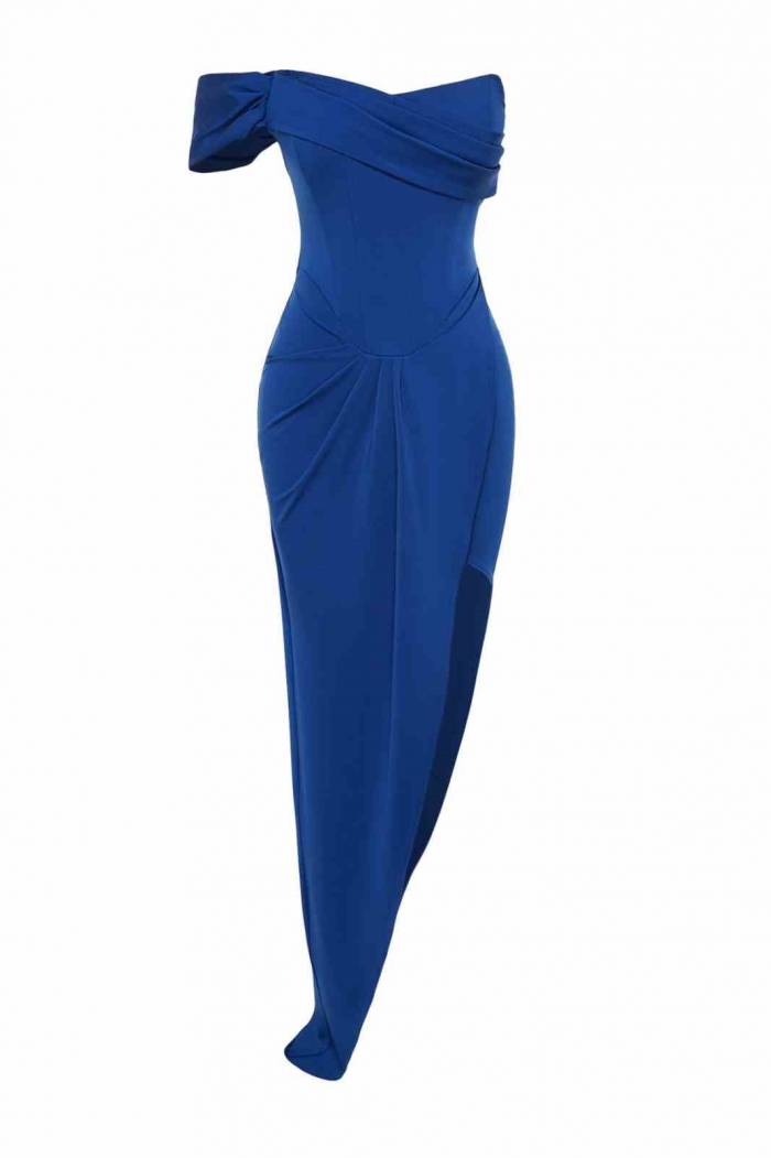 Zeynep Tosun X Trendyol İlkbahar - Yaz Koleksiyonu Tanıtıldı