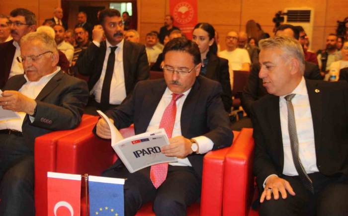Vali Çiçek: "ıpard’ın Kayseri’de Olması; Kayseri’nin Kırsal Kalkınmasının Kızılelması’dır"