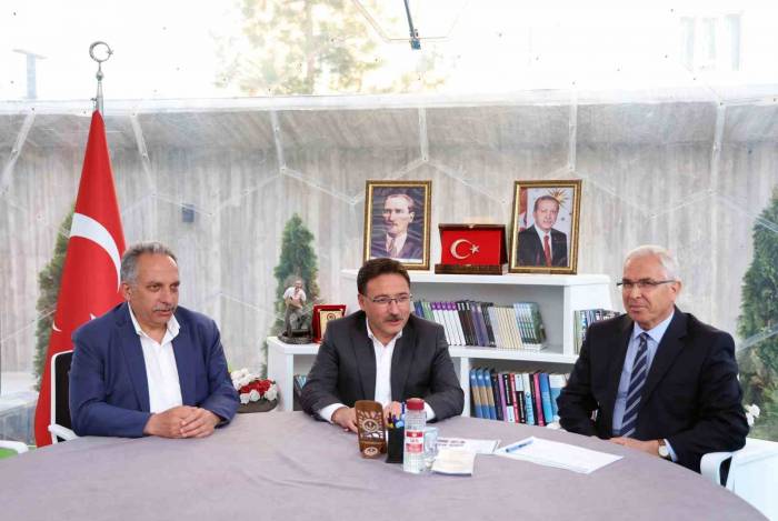 “şeffaf Oda Muhteşem”