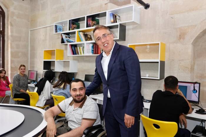 Başkan Savran, Kapem Kursiyeri Gençlerle Bir Araya Geldi