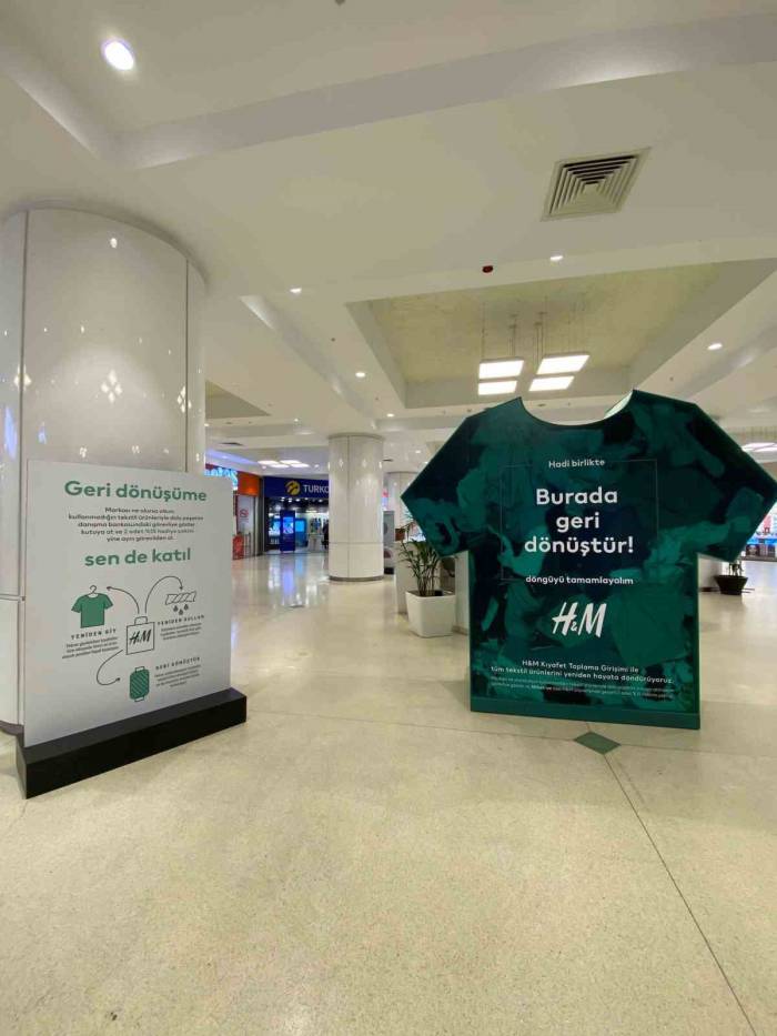 ‘dev Geri Dönüşüm Kutusu’ Projesi İle 1 Yılda 2,7 Ton Atık Giysi Toplandı