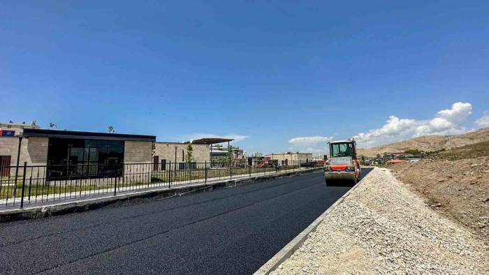 Beşyol Millet Bahçesi Yolu Asfaltlandı