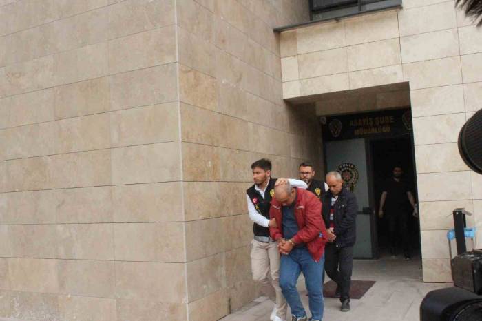 Fetö Yalanı İle 120 Bin Tl’lik Dolandırıcılık Yapan Sahte Polisler Kıskıvrak Yakalandı