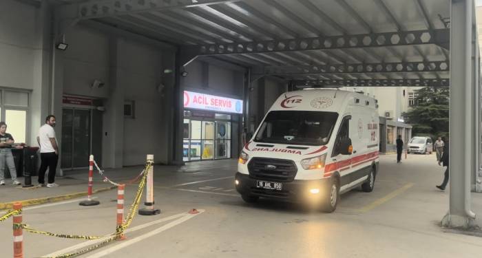 Depremde 30 Yakınını Kaybeden Uzman Hekim Görev Yaptığı Bursa’da Vefat Etti