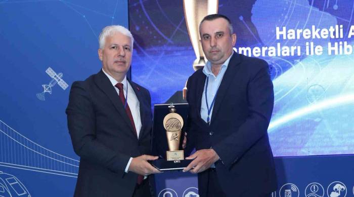 Bursa’nın Trafik Çözümlerine ‘aklın Yolu Ödülü’