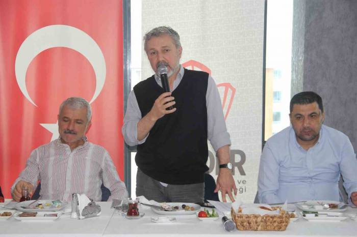 Müteahhitler: “son Yılların En Zor Dönemi, İflaslar Yaşanabilir”